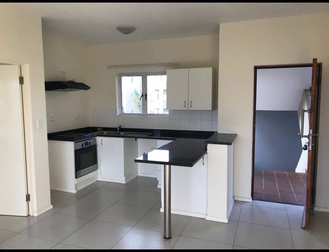 1 BEDROOM APARTMENT FOR SALE IN SHEFFIELD BEACH